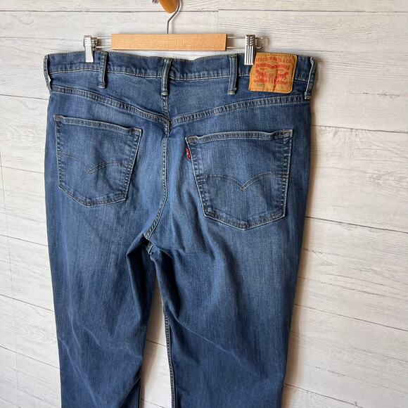 Levis Jeans Mens Size 44 X 36 Medium Wash 559 Relaxed Straight Leg Cotton Blend - Picture 11 of 16